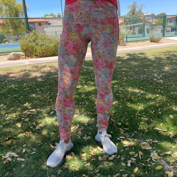 Lululemon Align HR Pant 25” - Picture 3 of 13